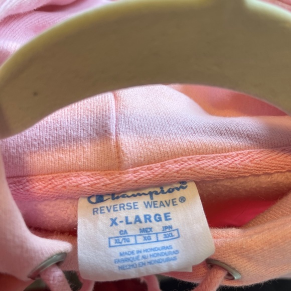 Champion reverse weave pink hoodie. Reverse weave. - Picture 3 of 5